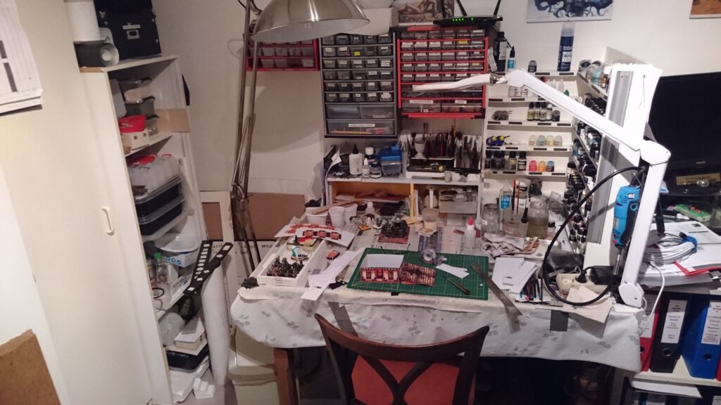 Still 1 table to paint on, but a whole room to work in. 2012